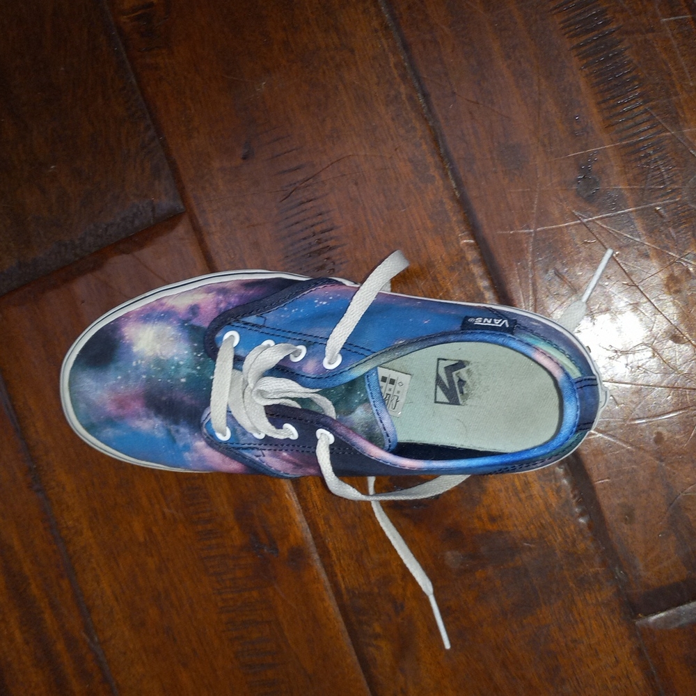 Vans skater galaxy shoes